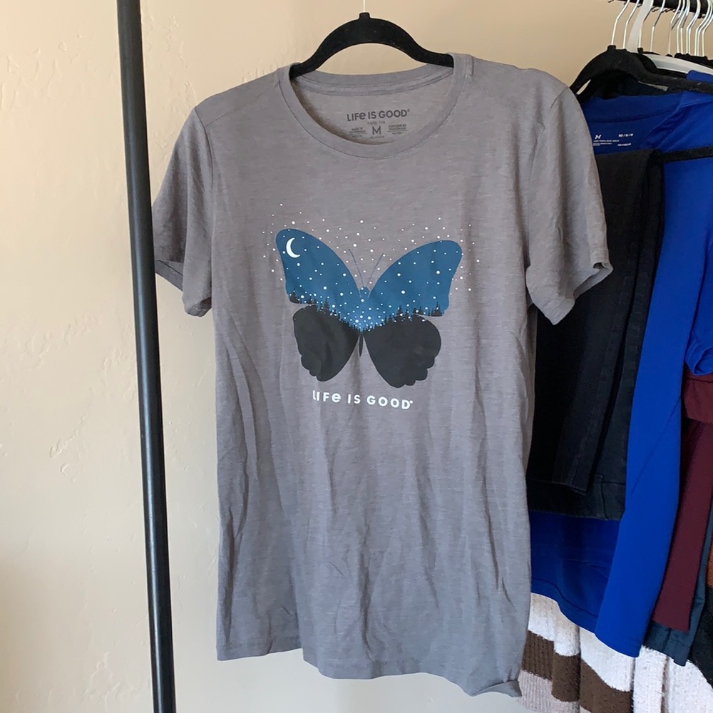 NWOT Life is good shirt